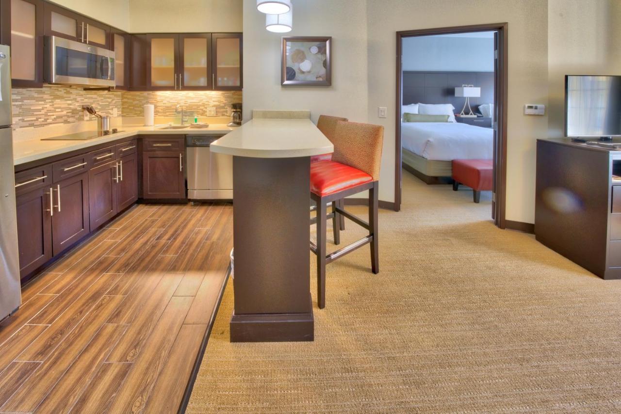 Staybridge Suites Lubbock South By Ihg Δωμάτιο φωτογραφία