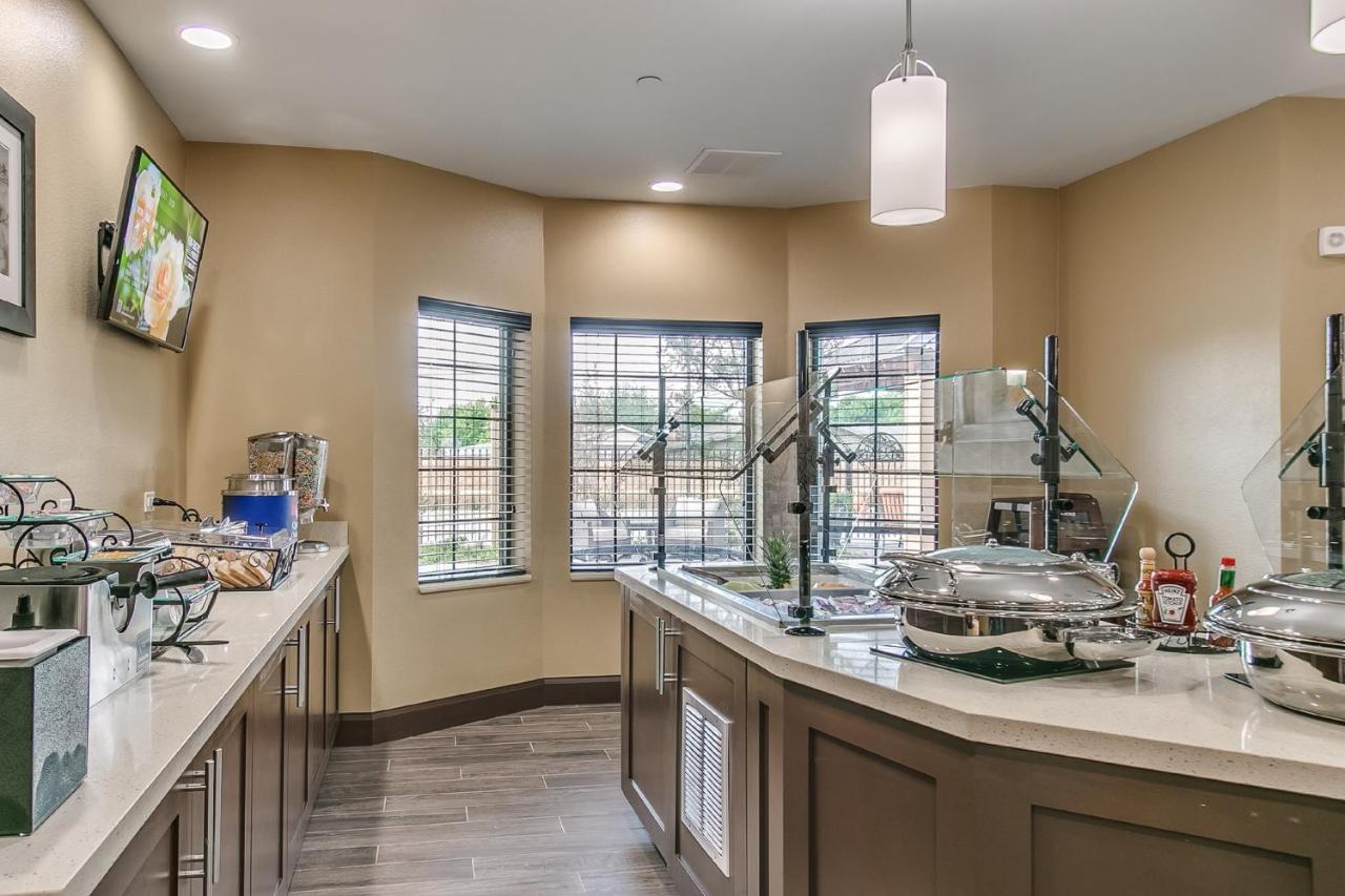 Staybridge Suites Lubbock South By Ihg Εξωτερικό φωτογραφία