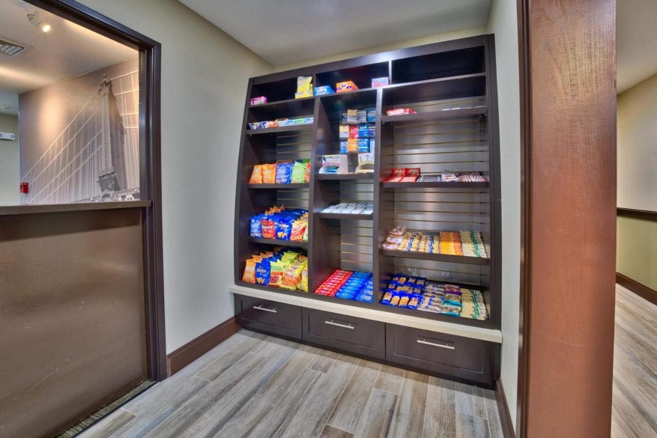 Staybridge Suites Lubbock South By Ihg Εξωτερικό φωτογραφία